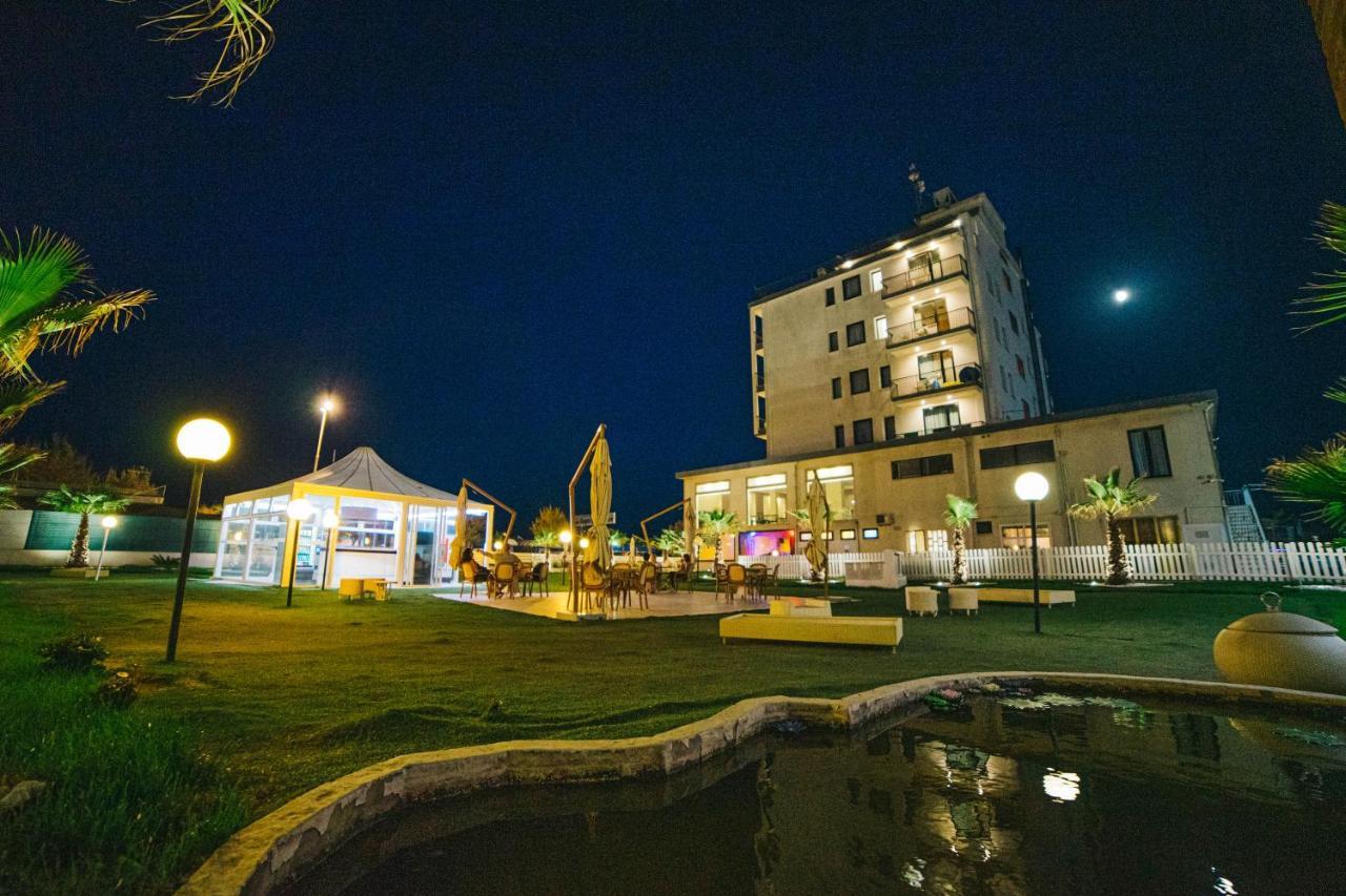 Hotel Park E Mobil Home Sottomarina Eksteriør billede