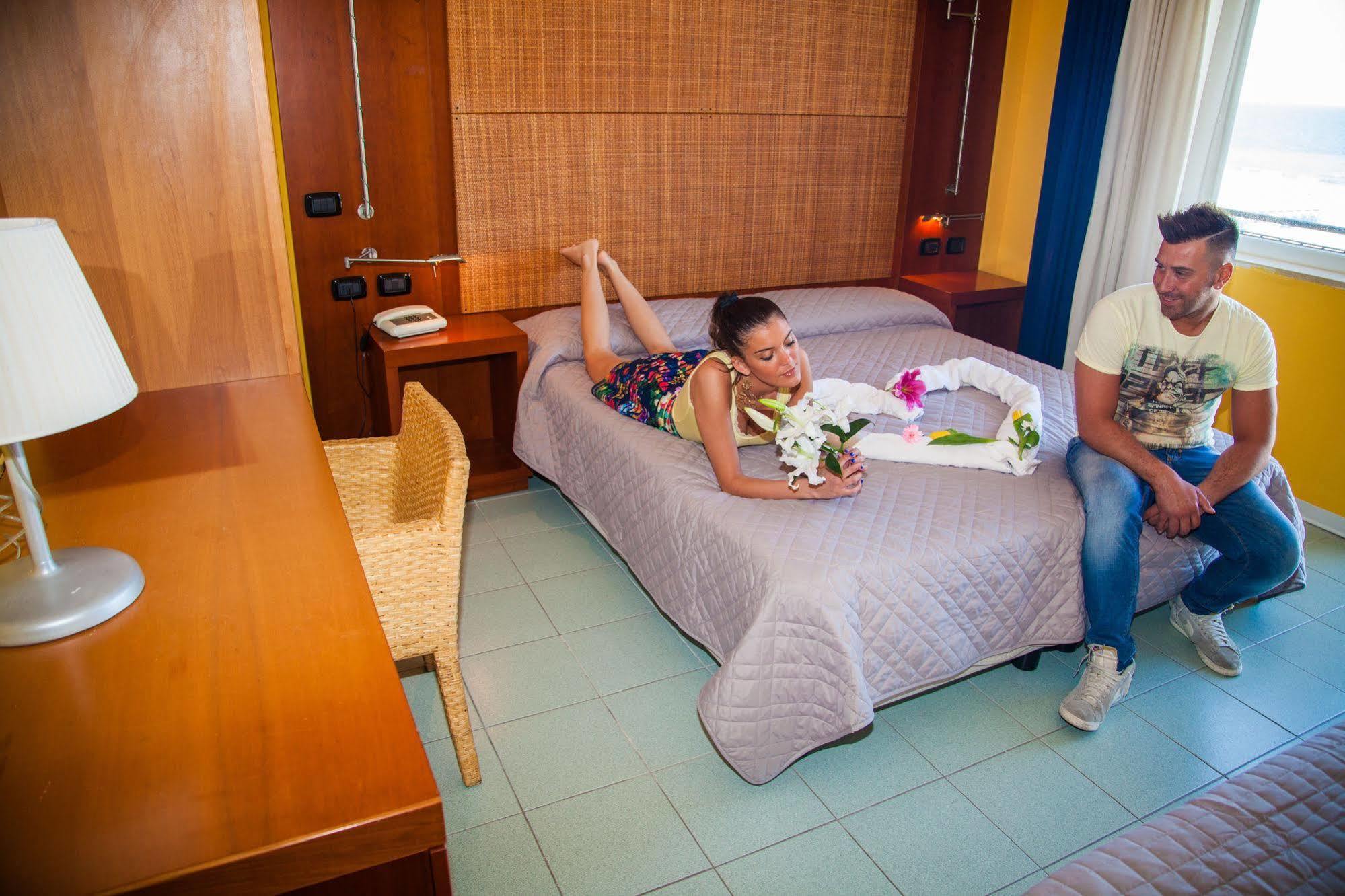Hotel Park E Mobil Home Sottomarina Eksteriør billede